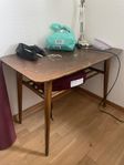 Small Wooden Desk – Vintage Style