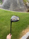 Vänster Cobra Ltdx Driver (premium skaft)