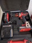 EINHELL Slagborr/borrhammare samt laddare och batterier