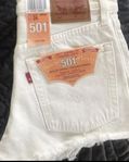 Helt nya Levi’s 501 denim shorts  W24