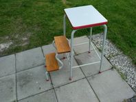 Retro stegpall