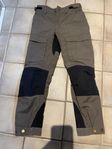 Lundhags byxor strl 134/140