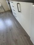 KÖK luckor och lådor eller hel stomme med spis och fläkt