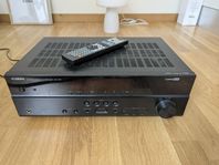 Yamaha RX-V371 receiver 