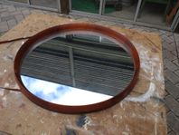 Rund teak Spegel med Läderrem 60tal