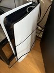 Playstation 5 + 2 handkontroller + laddstation