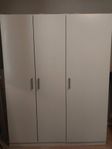 Ikea garderob 179H 140B 52D