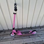 Stiga rosa sparkcykel