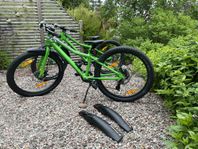 Scott Scale 24”