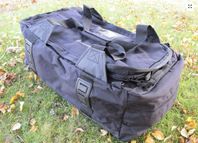 Robust slitstark bärsäck eller Army bag 90 L