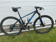 TREK Superfly 5