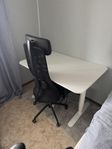 elektroniskt skrivbord+stol