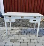 skrivbord i gammal stil 