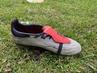 Fotbollsskor Adidas Predator fotbollsskor – stl 38 ⅔