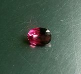 Crimson rosa Malaya Granat 