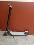 Elsparkcykel - Ninebot by Segway (Ris lightning)