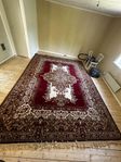Orientalisk matta i klassisk design 