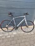 Merida racer hybrid L