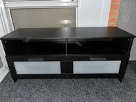 Tv-bänk