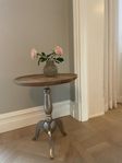 wood and metal side tablecloth 