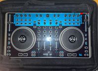 Numark N4 DJ Controller