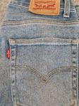 Levis jeans modell Loose taper