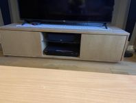 en fin tv-bänken i ek 800 billigare vid snabb affär 
