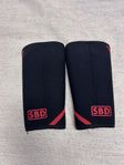 SBD knäskydd L