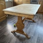 Köksbord