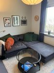 Tresitsig soffa från Ikea med fotpall Söderhamn
