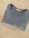 moncler grå T-shirt 