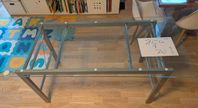 Glassskrivbord 150*70 Metallram