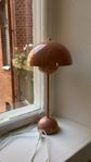 Flowerpot vp9 bordslampa 