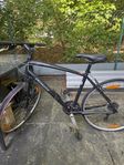 Racer cykel i behov av renovering