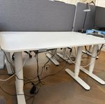 2st Ikea bekant höj- och sänkbart