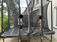 Berg Ultim 280 svart 280x190cm