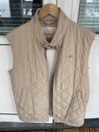 beige väst Gant