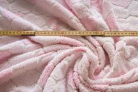 En bit lurvig fleece med hjärtan i rosa ca 165x110 cm