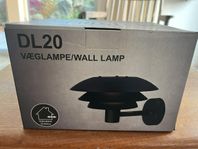 Dyberg Larsen DL20 vägglampa fasad
