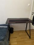 gamingbord och stol 