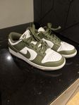 Nike dunks lov retro olive