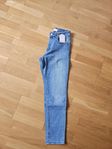 Jeans från kvalitetsmärket Newhouse, Stl 36, Nya med tag