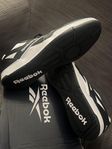 Reebok Sneakers - Svart/Vit - EUR 44.5