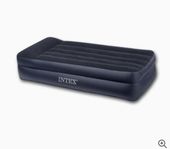 Luftmadrass med inbyggd pump Intex