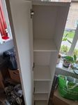 badrumsskåp  ikea 