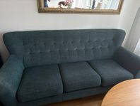 Fin grön 3-sitsig soffa i bra skick söker nytt hem