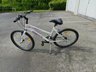 24 tum Yosemite barncyckel