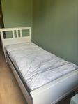 Hemnes säng IKEA inkl madrasser 