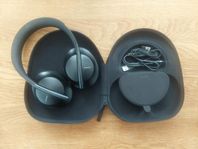 Bose Noise Cancelling Headphones 700 UC