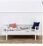 Säng / Soffa / Dagbädd Oliver Furniture 